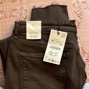 ZARA TRF NWT HIGH-WAISTED CROPPED FLARE JEANS  - 44/12